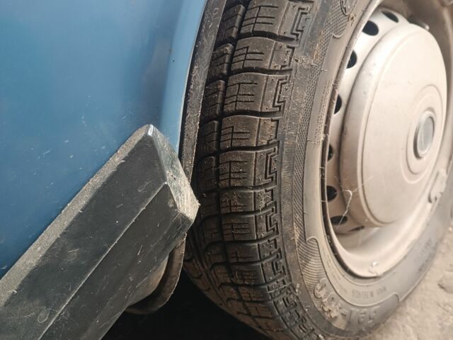 Синий ВАЗ 2106, объемом двигателя 1.3 л и пробегом 100 тыс. км за 592 $, фото 7 на Automoto.ua