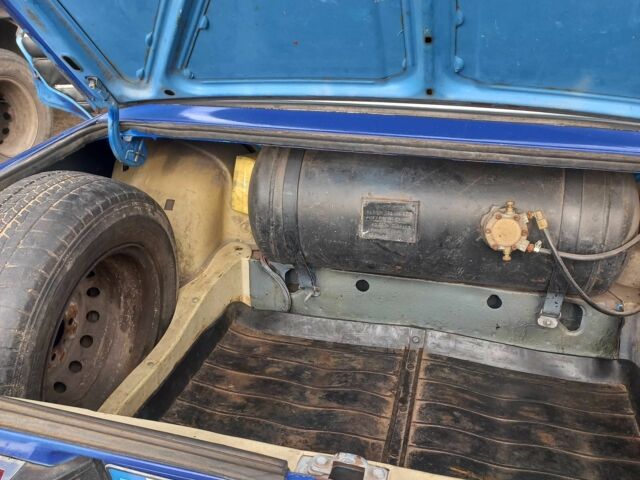 Синий ВАЗ 2106, объемом двигателя 1.5 л и пробегом 58 тыс. км за 474 $, фото 3 на Automoto.ua