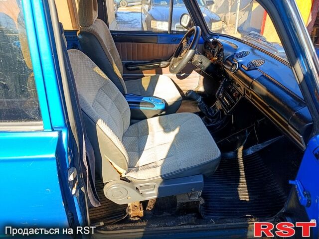 Синий ВАЗ 2106, объемом двигателя 1.6 л и пробегом 176 тыс. км за 599 $, фото 10 на Automoto.ua