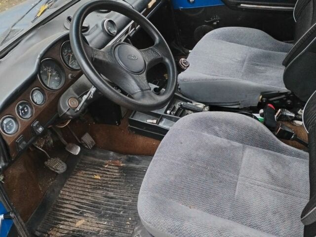 ВАЗ 2106 1978 в Славянске на Automoto.ua Синий ВАЗ 2106, объемом двигателя 1.5 л и пробегом 94 тыс. км за 547 $, фото 7 на Automoto.ua
