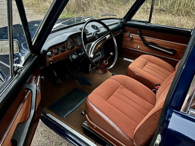 Синий ВАЗ 2106, объемом двигателя 1.6 л и пробегом 29 тыс. км за 6200 $, фото 6 на Automoto.ua