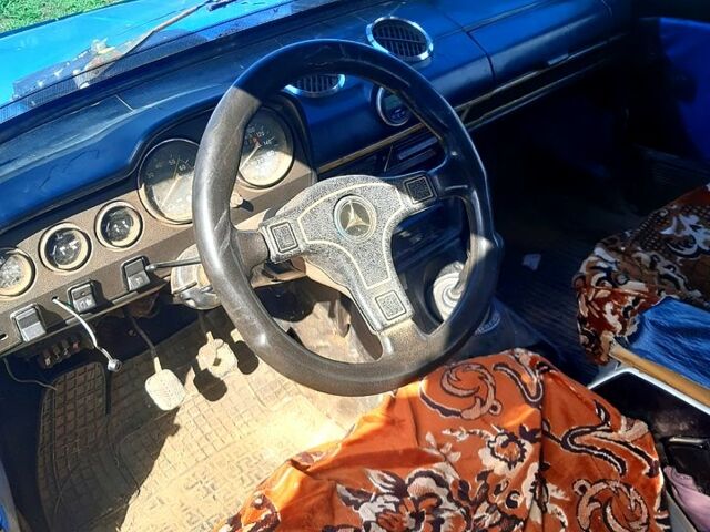 Синий ВАЗ 2106, объемом двигателя 15 л и пробегом 0 тыс. км за 400 $, фото 4 на Automoto.ua