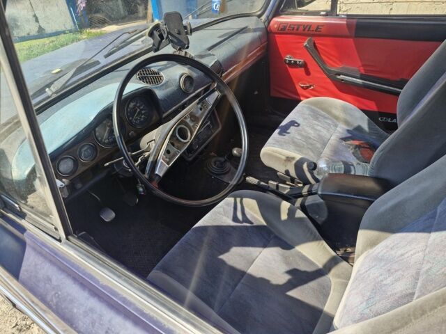 Синий ВАЗ 2106, объемом двигателя 0 л и пробегом 300 тыс. км за 650 $, фото 4 на Automoto.ua