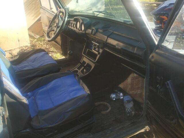 Синий ВАЗ 2106, объемом двигателя 1 л и пробегом 500 тыс. км за 383 $, фото 1 на Automoto.ua