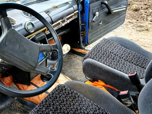 Синій ВАЗ 2106, об'ємом двигуна 1.5 л та пробігом 0 тис. км за 1000 $, фото 5 на Automoto.ua