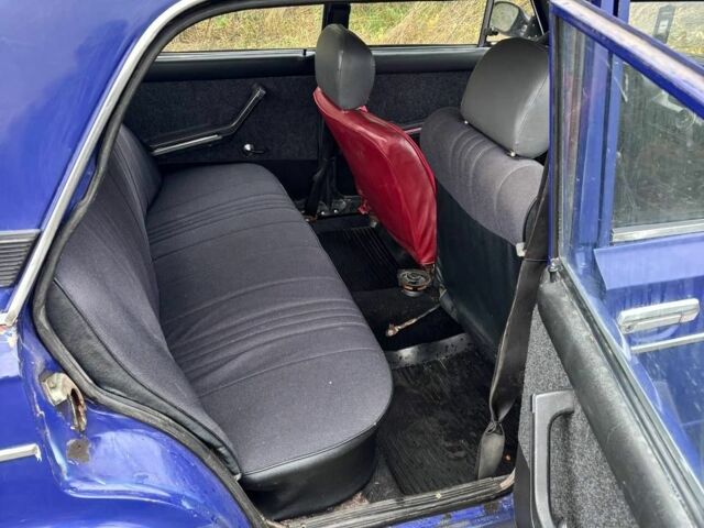 ВАЗ 2106 1982 в Смеле на Automoto.ua Синий ВАЗ 2106, объемом двигателя 1.3 л и пробегом 82 тыс. км за 628 $, фото 5 на Automoto.ua