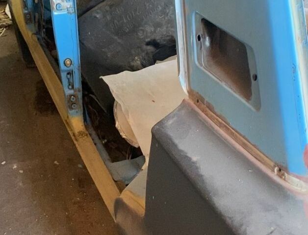 Синій ВАЗ 2106, об'ємом двигуна 1.3 л та пробігом 140 тис. км за 523 $, фото 5 на Automoto.ua