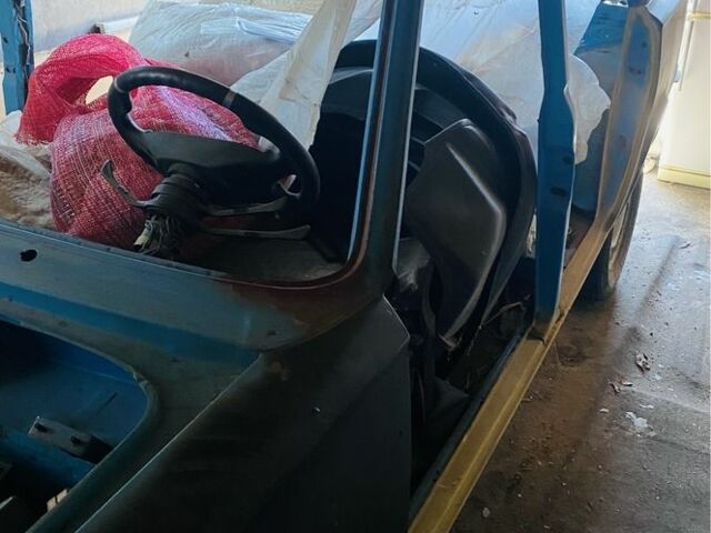 Синій ВАЗ 2106, об'ємом двигуна 1.3 л та пробігом 140 тис. км за 523 $, фото 4 на Automoto.ua