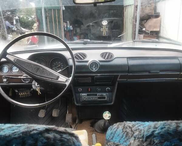 Синий ВАЗ 2106, объемом двигателя 1.5 л и пробегом 150 тыс. км за 480 $, фото 4 на Automoto.ua