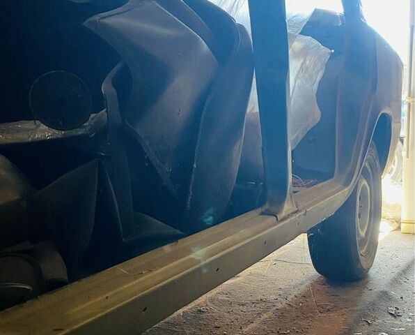 Синій ВАЗ 2106, об'ємом двигуна 1.3 л та пробігом 140 тис. км за 523 $, фото 3 на Automoto.ua