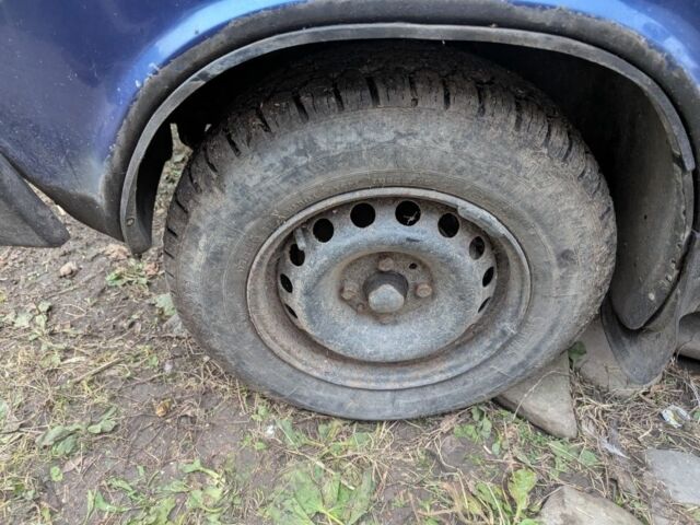 Синий ВАЗ 2106, объемом двигателя 0 л и пробегом 160 тыс. км за 597 $, фото 5 на Automoto.ua