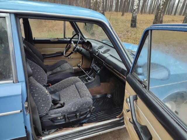 Синий ВАЗ 2106, объемом двигателя 1.5 л и пробегом 100 тыс. км за 600 $, фото 4 на Automoto.ua