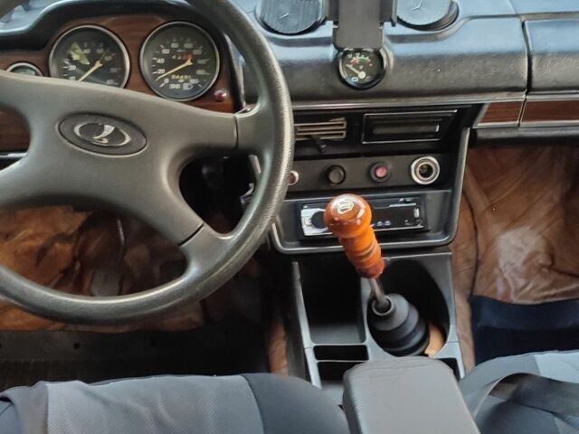 Синій ВАЗ 2106, об'ємом двигуна 1.5 л та пробігом 111 тис. км за 711 $, фото 5 на Automoto.ua