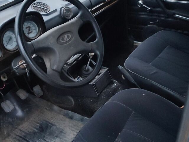 Синій ВАЗ 2106, об'ємом двигуна 1.6 л та пробігом 100 тис. км за 382 $, фото 3 на Automoto.ua