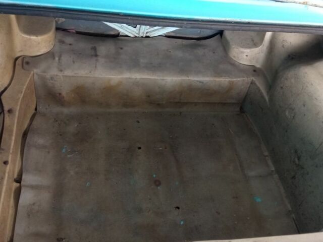 Синий ВАЗ 2106, объемом двигателя 1.3 л и пробегом 100 тыс. км за 343 $, фото 3 на Automoto.ua