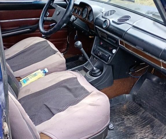 Синій ВАЗ 2106, об'ємом двигуна 1.6 л та пробігом 100 тис. км за 638 $, фото 16 на Automoto.ua