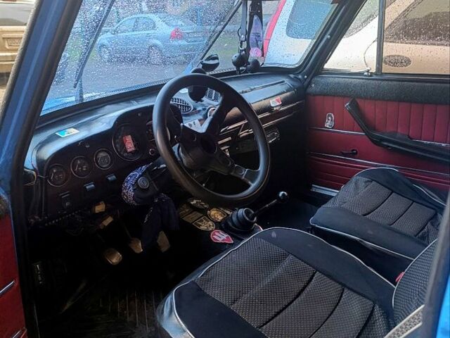 Синий ВАЗ 2106, объемом двигателя 16 л и пробегом 110 тыс. км за 720 $, фото 5 на Automoto.ua