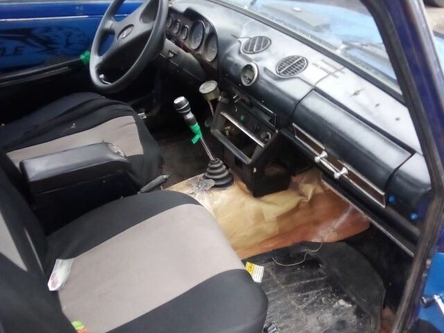 Синий ВАЗ 2106, объемом двигателя 0 л и пробегом 200 тыс. км за 237 $, фото 4 на Automoto.ua