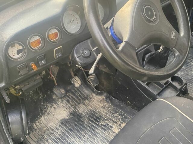 Синий ВАЗ 2106, объемом двигателя 0 л и пробегом 3 тыс. км за 300 $, фото 6 на Automoto.ua