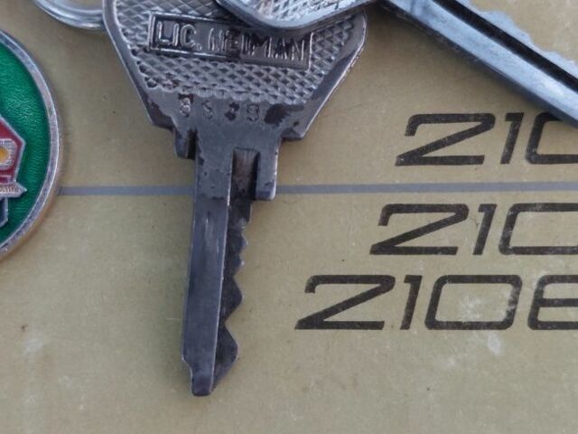 Синій ВАЗ 2106, об'ємом двигуна 1.3 л та пробігом 66 тис. км за 2150 $, фото 20 на Automoto.ua