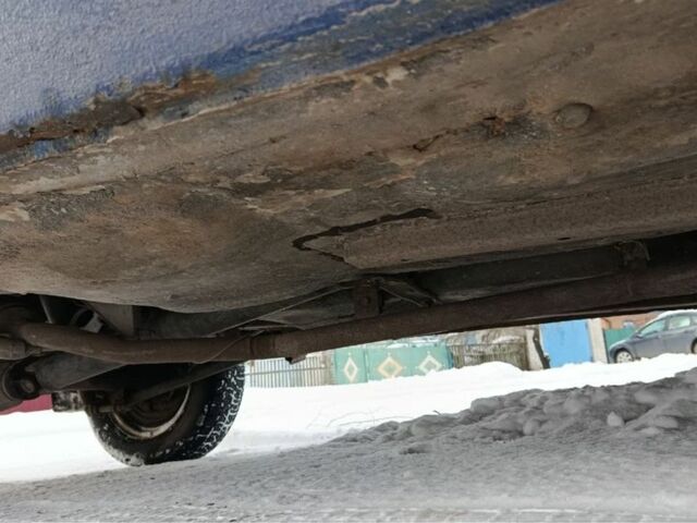 Синий ВАЗ 2106, объемом двигателя 1.3 л и пробегом 90 тыс. км за 581 $, фото 6 на Automoto.ua