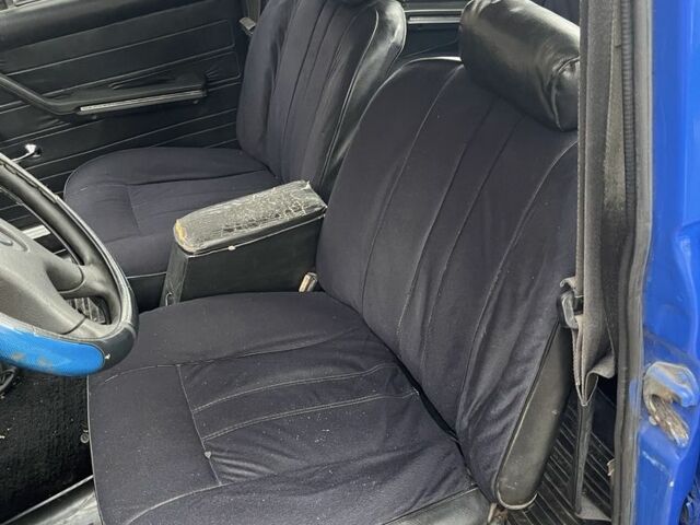 Синій ВАЗ 2106, об'ємом двигуна 1.3 л та пробігом 200 тис. км за 831 $, фото 11 на Automoto.ua