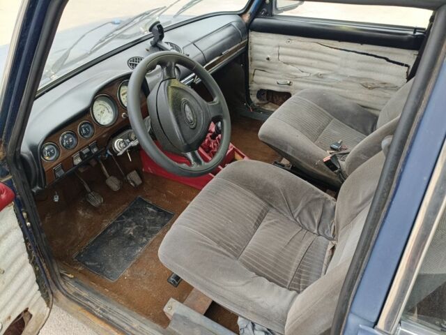 Синий ВАЗ 2106, объемом двигателя 0 л и пробегом 200 тыс. км за 450 $, фото 1 на Automoto.ua