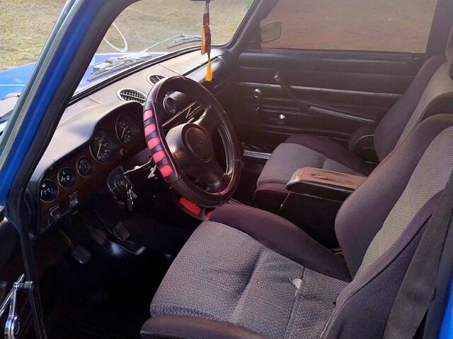 Синий ВАЗ 2106, объемом двигателя 1.3 л и пробегом 111 тыс. км за 950 $, фото 5 на Automoto.ua