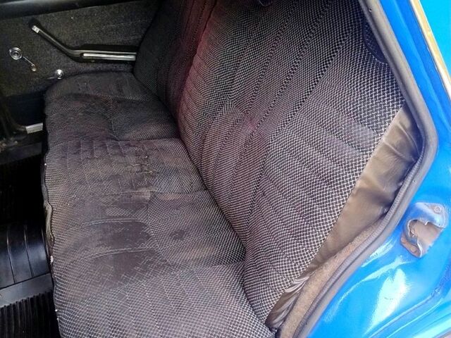 Синий ВАЗ 2106, объемом двигателя 1.3 л и пробегом 111 тыс. км за 950 $, фото 6 на Automoto.ua