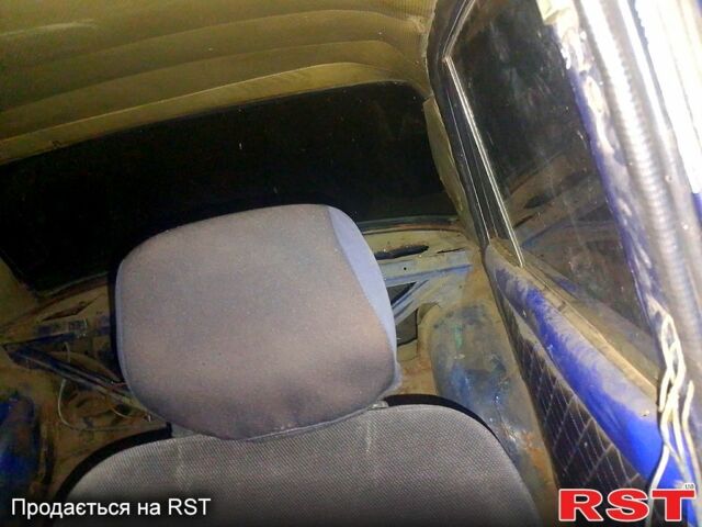 Синий ВАЗ 2106, объемом двигателя 1.3 л и пробегом 0 тыс. км за 430 $, фото 2 на Automoto.ua
