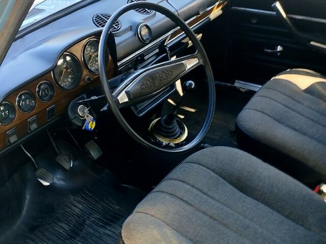 Синій ВАЗ 2106, об'ємом двигуна 1.5 л та пробігом 84 тис. км за 1300 $, фото 6 на Automoto.ua