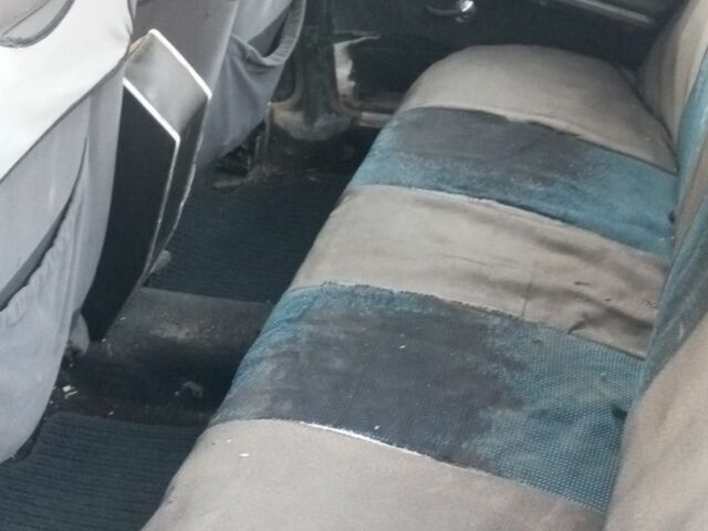 Синий ВАЗ 2106, объемом двигателя 0 л и пробегом 200 тыс. км за 596 $, фото 5 на Automoto.ua