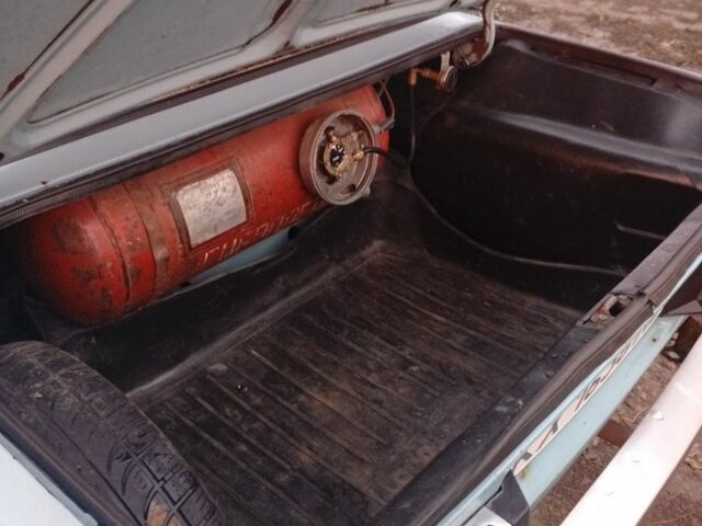 Синий ВАЗ 2106, объемом двигателя 1.3 л и пробегом 150 тыс. км за 650 $, фото 2 на Automoto.ua