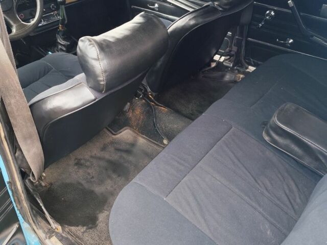 Синий ВАЗ 2106, объемом двигателя 0 л и пробегом 637 тыс. км за 923 $, фото 10 на Automoto.ua