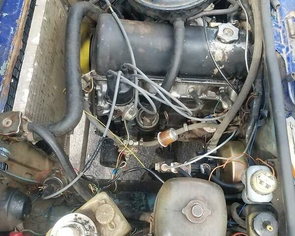 Синій ВАЗ 2106, об'ємом двигуна 1.5 л та пробігом 300 тис. км за 630 $, фото 11 на Automoto.ua