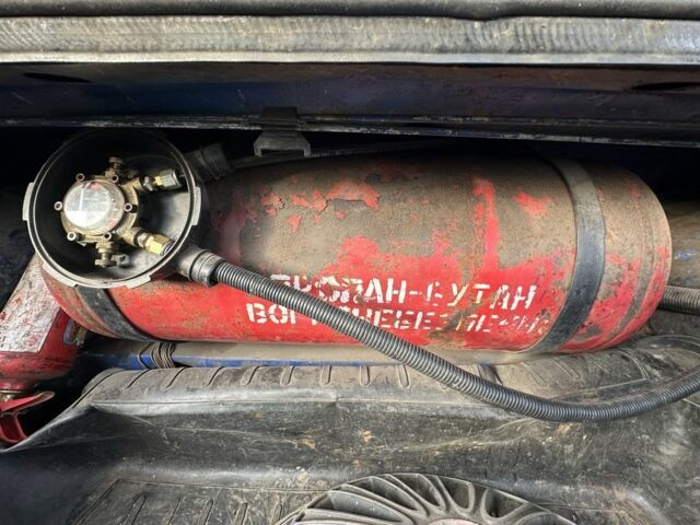 Синій ВАЗ 2106, об'ємом двигуна 1.3 л та пробігом 200 тис. км за 591 $, фото 11 на Automoto.ua