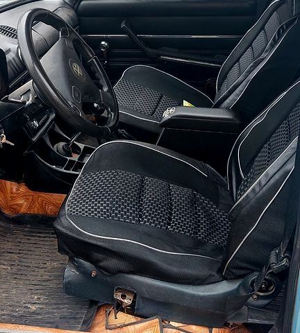 Синий ВАЗ 2106, объемом двигателя 1.6 л и пробегом 250 тыс. км за 700 $, фото 3 на Automoto.ua