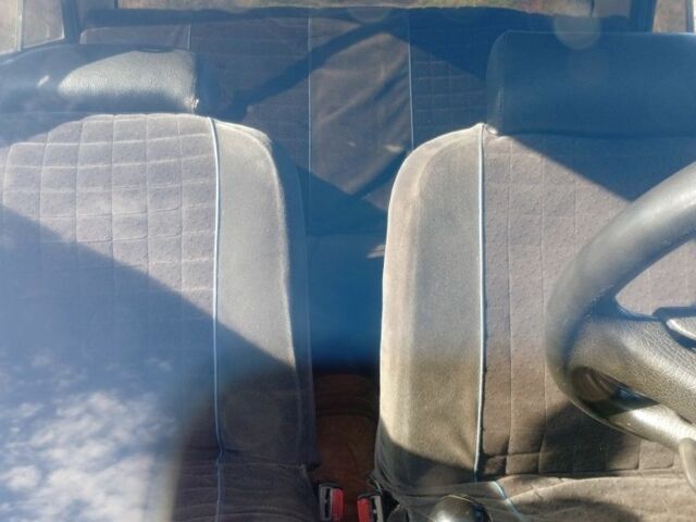 Синий ВАЗ 2106, объемом двигателя 0 л и пробегом 460 тыс. км за 382 $, фото 4 на Automoto.ua