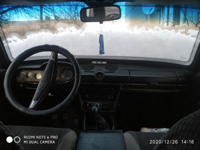 Синій ВАЗ 2106, об'ємом двигуна 1.5 л та пробігом 12 тис. км за 715 $, фото 7 на Automoto.ua