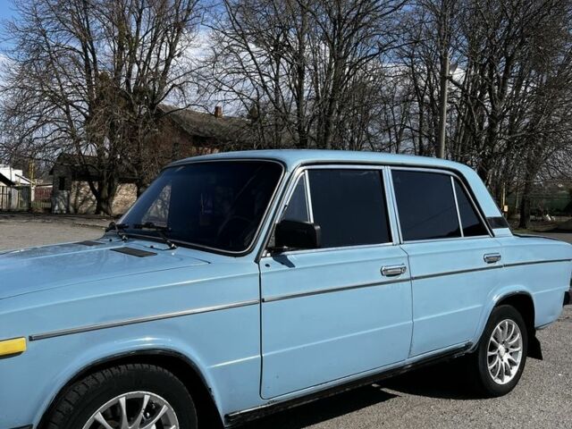 ВАЗ 2106 1990 у Черкасах на Automoto.ua Синій ВАЗ 2106, об'ємом двигуна 1.5 л та пробігом 1000 тис. км за 892 $, фото 2 на Automoto.ua