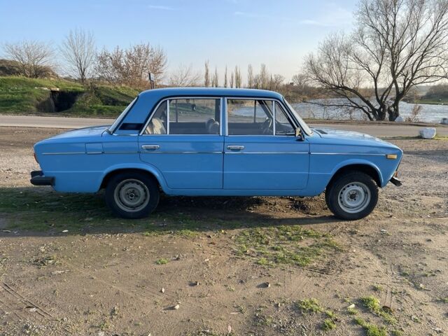 Синий ВАЗ 2106, объемом двигателя 1.5 л и пробегом 200 тыс. км за 1250 $, фото 4 на Automoto.ua