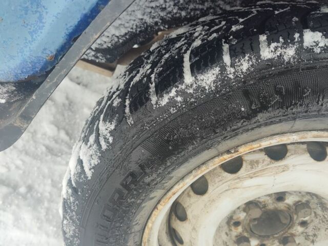 Синій ВАЗ 2106, об'ємом двигуна 1.3 л та пробігом 500 тис. км за 378 $, фото 2 на Automoto.ua