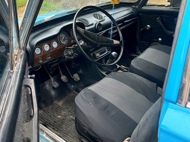 Синий ВАЗ 2106, объемом двигателя 15 л и пробегом 170 тыс. км за 950 $, фото 5 на Automoto.ua