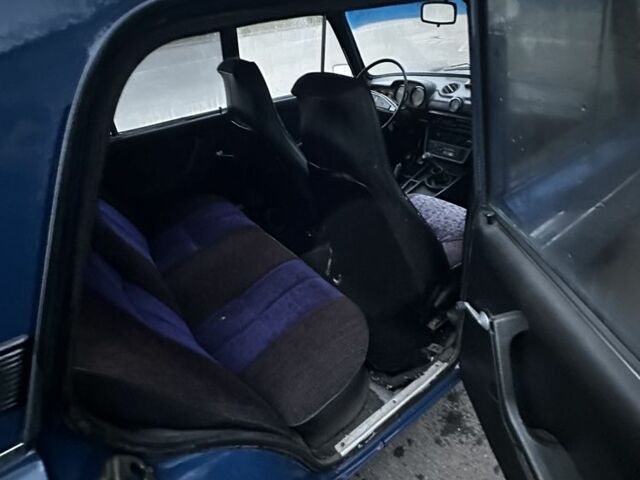 Синій ВАЗ 2106, об'ємом двигуна 1.5 л та пробігом 17 тис. км за 875 $, фото 4 на Automoto.ua