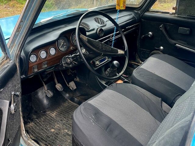 Синий ВАЗ 2106, объемом двигателя 15 л и пробегом 170 тыс. км за 950 $, фото 9 на Automoto.ua