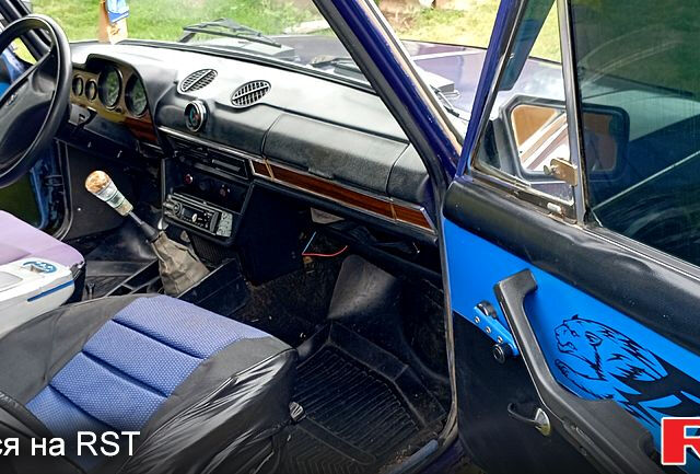 Синий ВАЗ 2106, объемом двигателя 1.3 л и пробегом 0 тыс. км за 700 $, фото 6 на Automoto.ua