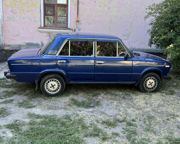 Синий ВАЗ 2106, объемом двигателя 1.5 л и пробегом 300 тыс. км за 848 $, фото 1 на Automoto.ua