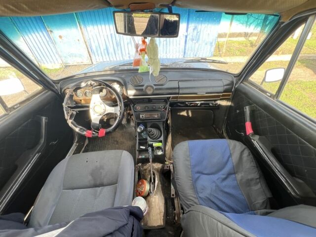 Синій ВАЗ 2106, об'ємом двигуна 1.3 л та пробігом 150 тис. км за 355 $, фото 2 на Automoto.ua