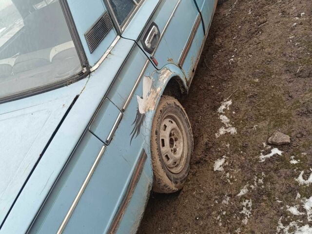 Синий ВАЗ 2106, объемом двигателя 1.3 л и пробегом 55 тыс. км за 238 $, фото 3 на Automoto.ua