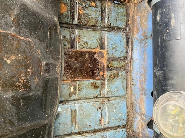 Синий ВАЗ 2106, объемом двигателя 1.3 л и пробегом 78 тыс. км за 829 $, фото 6 на Automoto.ua